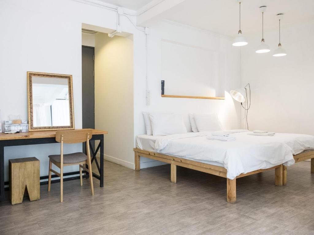 Pyur Otel Τσιάνγκ Μάι Εξωτερικό φωτογραφία